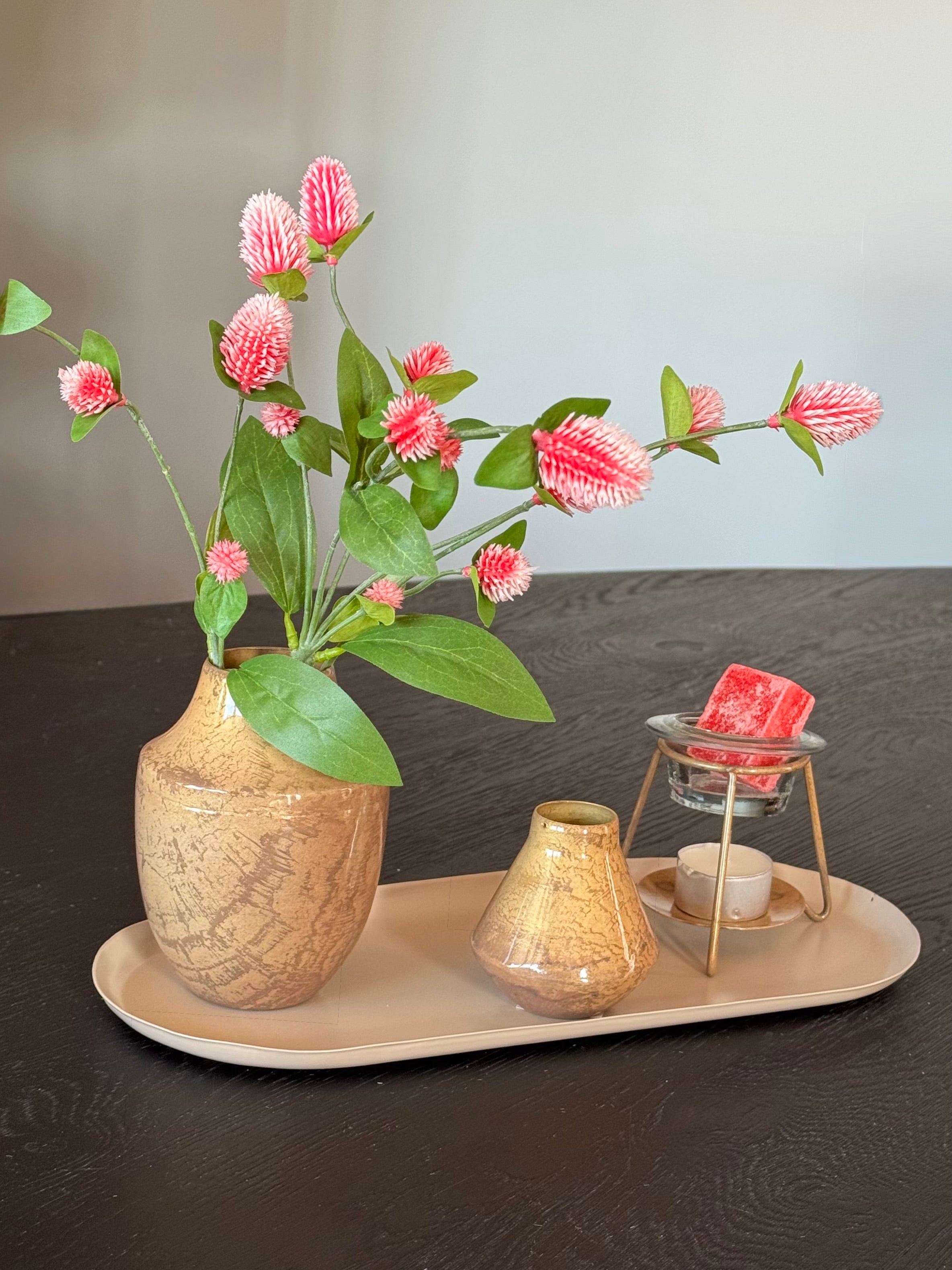 wc decoratieset met kunsttak en amberblokje in geurbrander