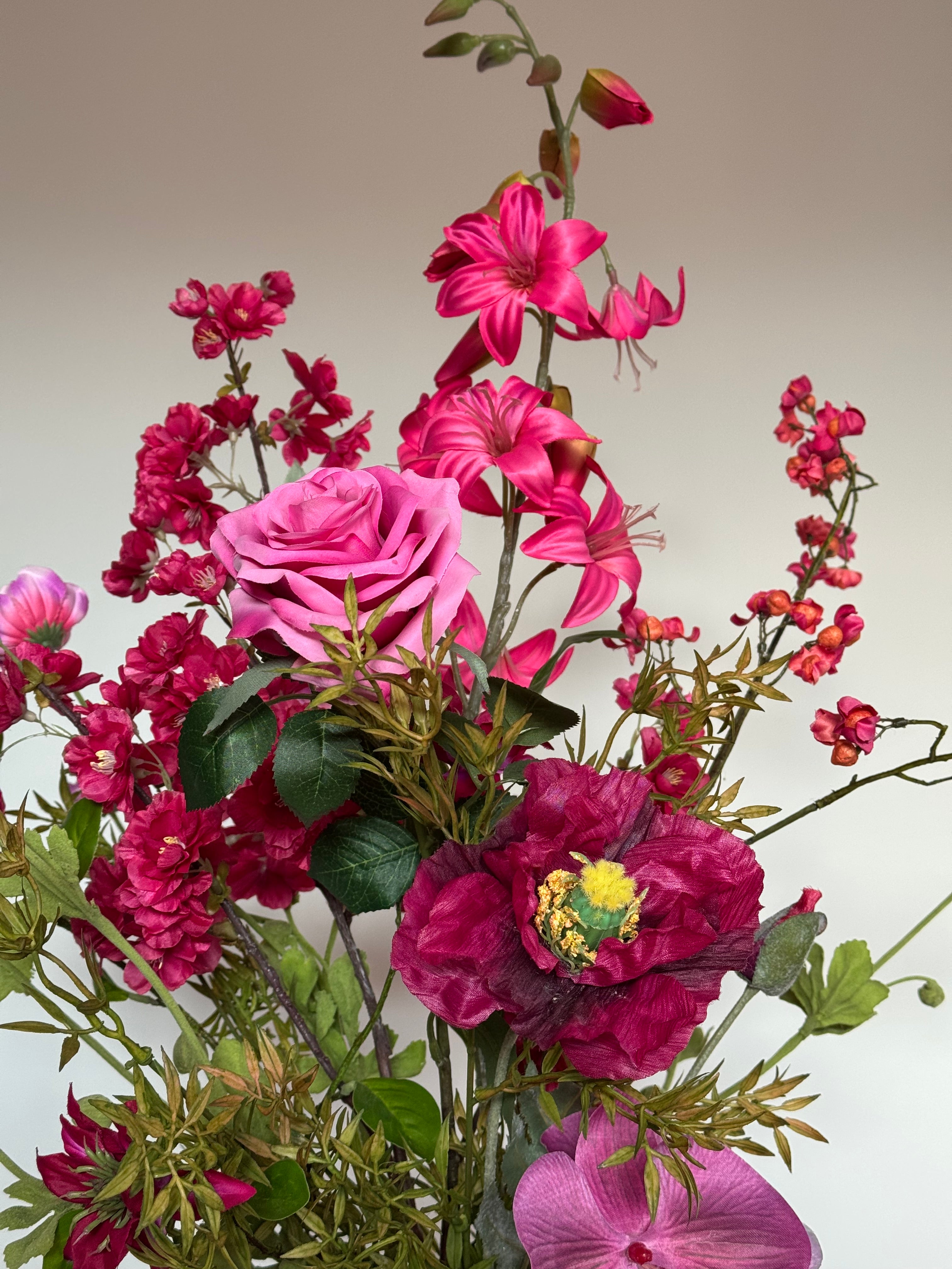 Zijden bloemen boeket, roze, hotel chique op=op