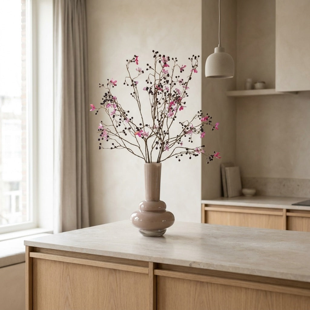 Zijden boeket, bessentakken donker roze, silk ka