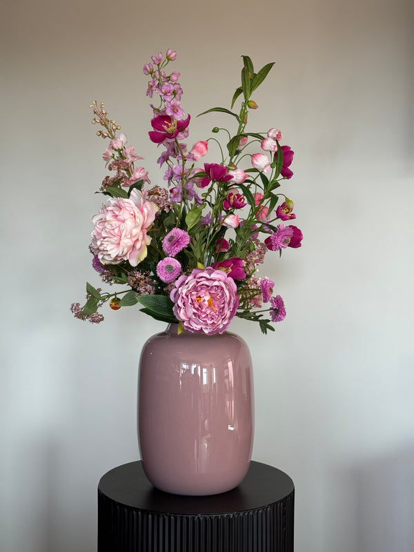 Zijden bloemen boeket, roze tinten, hotel chique
