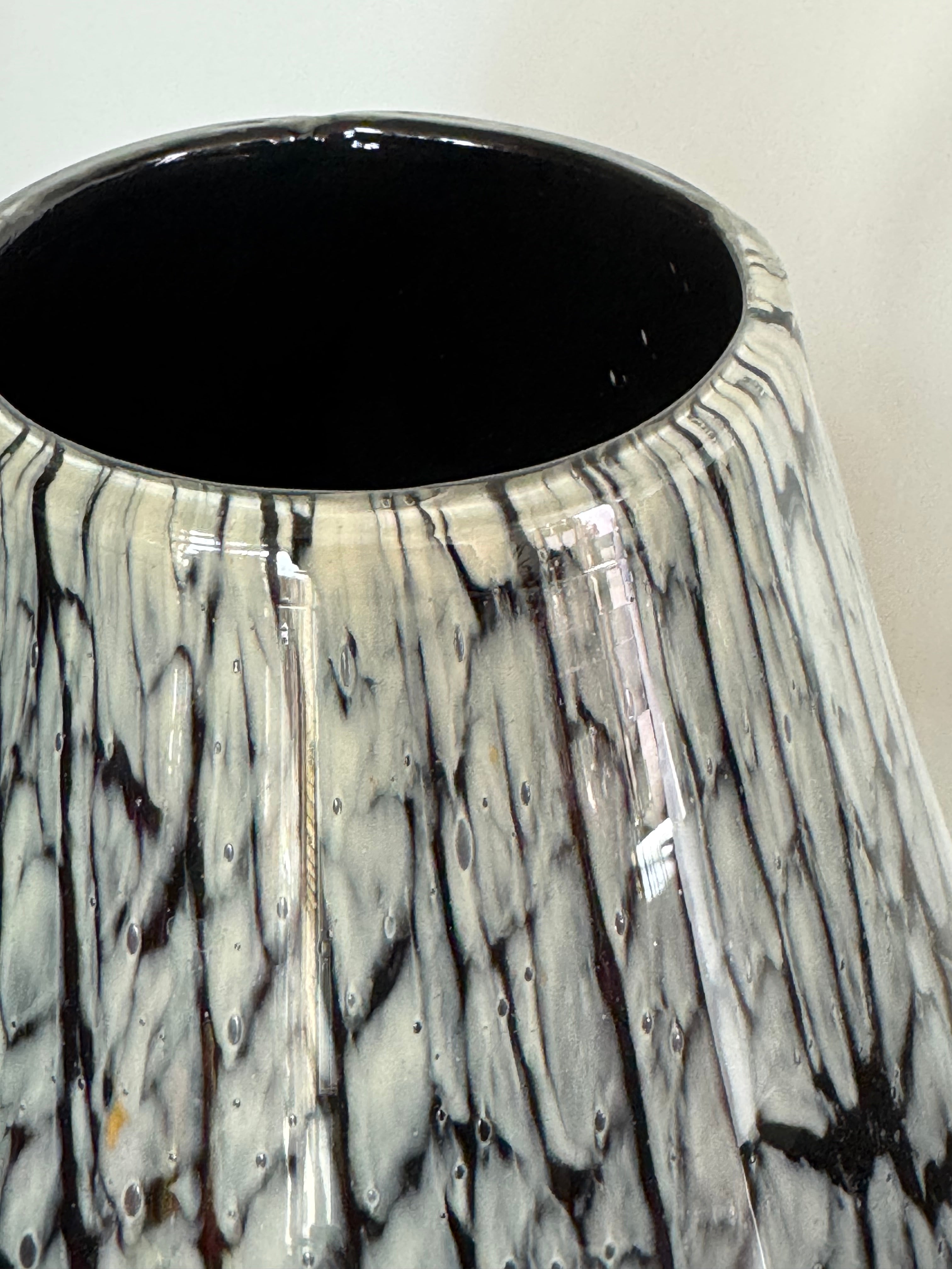 Tasman marble - limited edition - mondgeblazen vaas