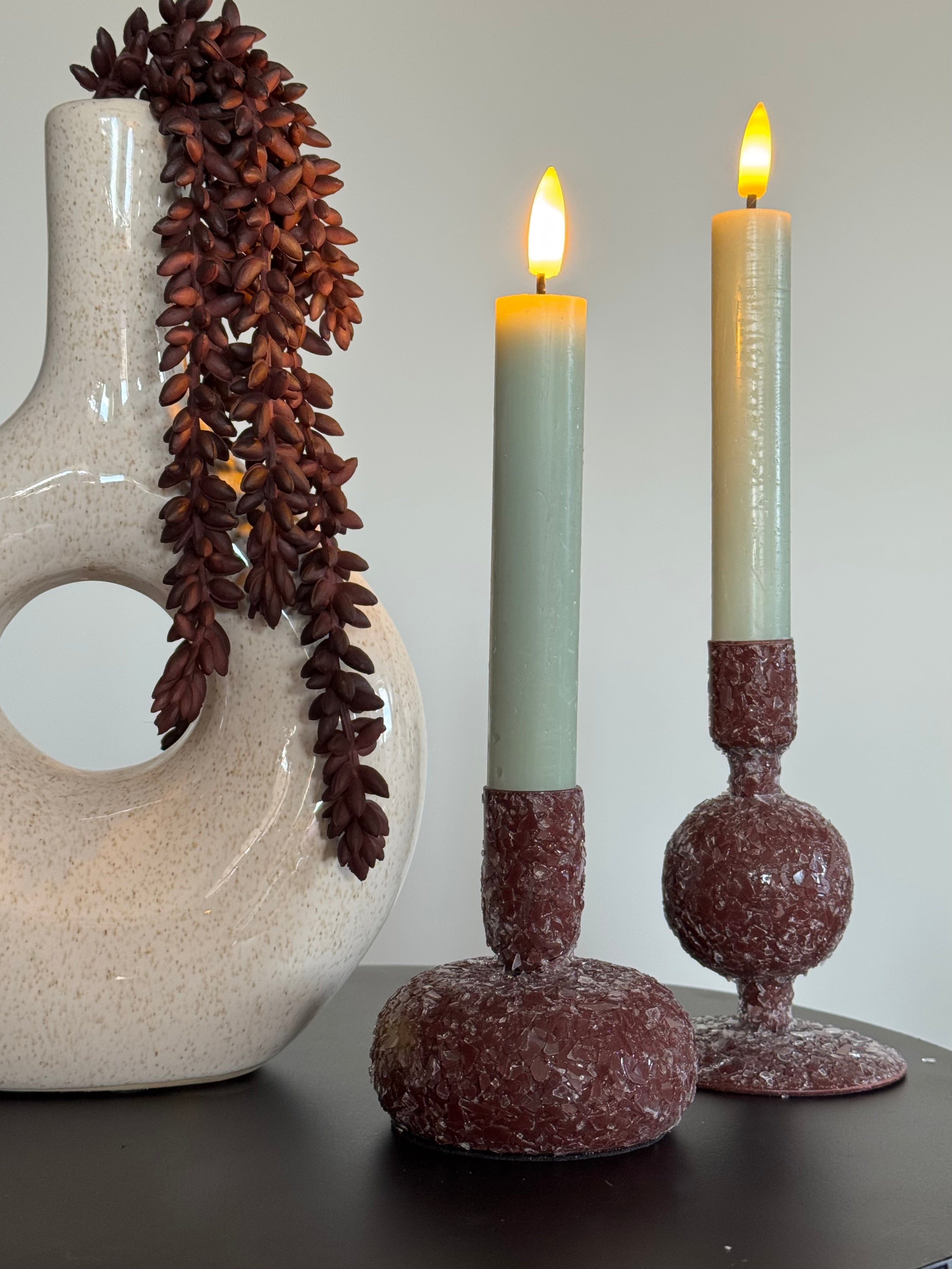 Wc decoratie set met led kaarsen beige en burgundy close up