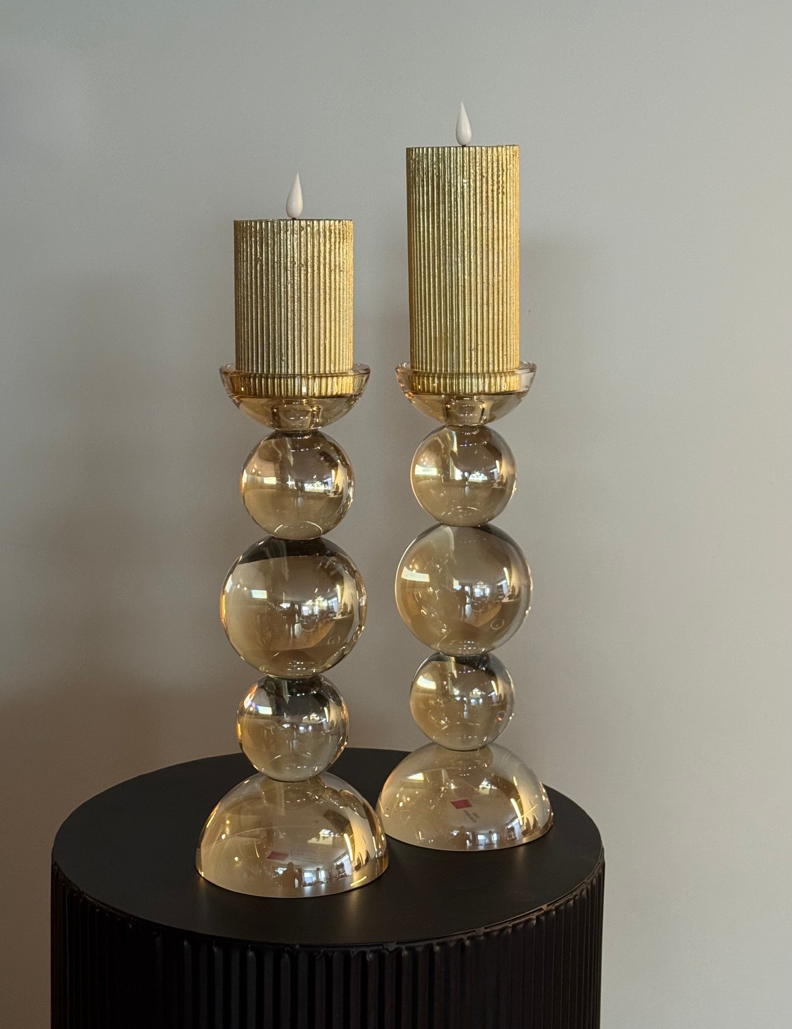 gouden kandelaren van glas met led kaarsen