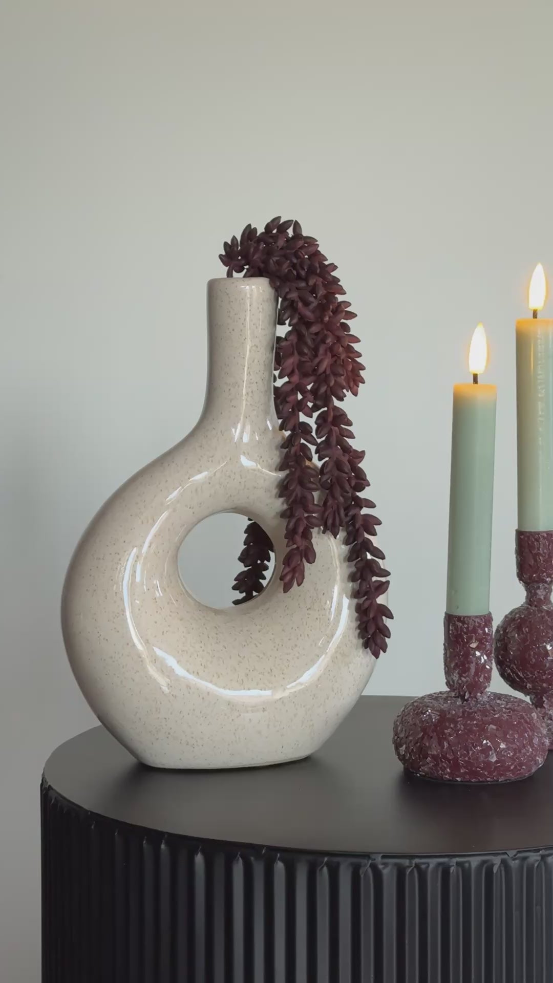 Hotel chique toilet setje in beige en bordeaux