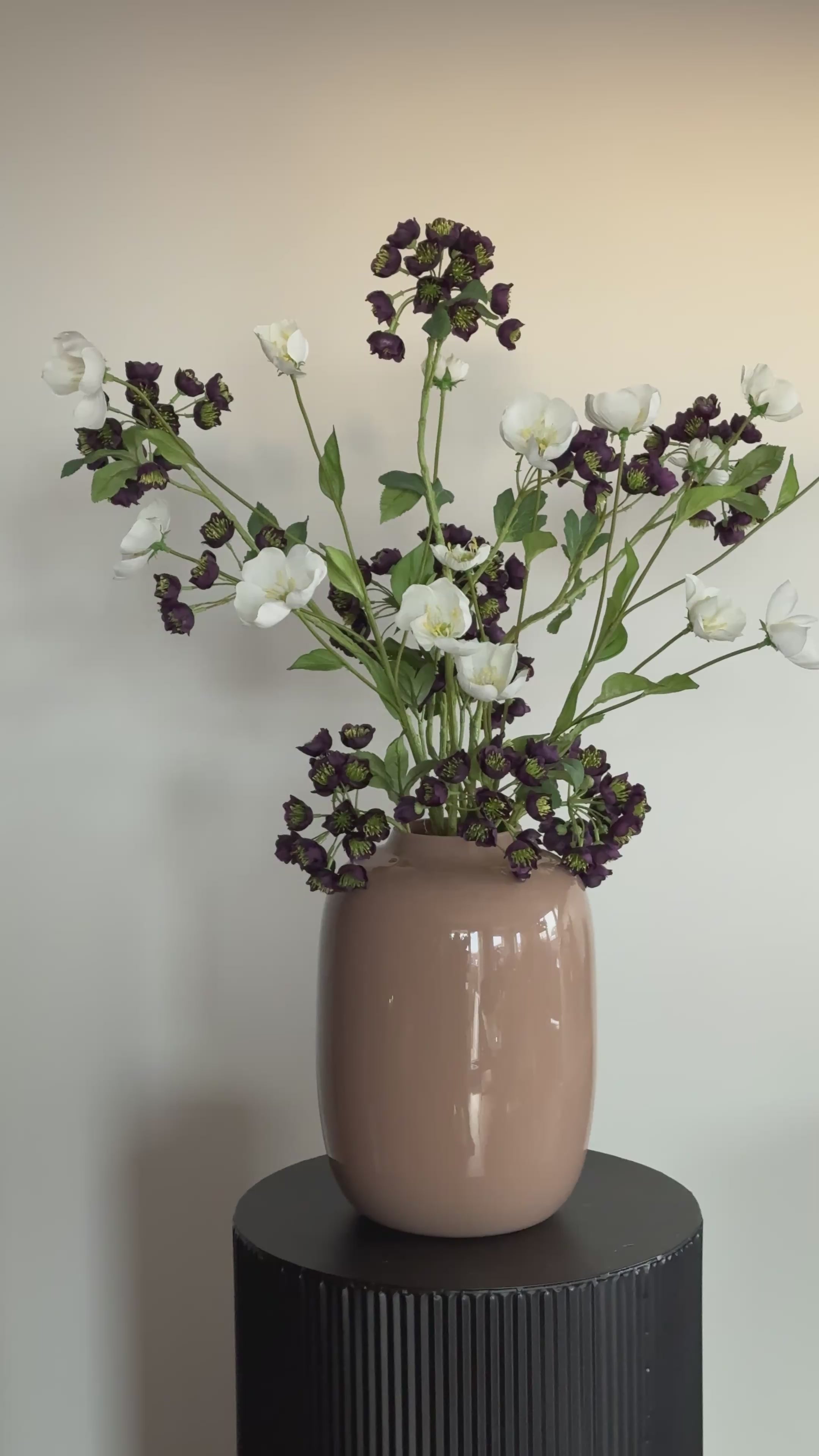 Zijden bloemen hotel chique paars en wit op=op