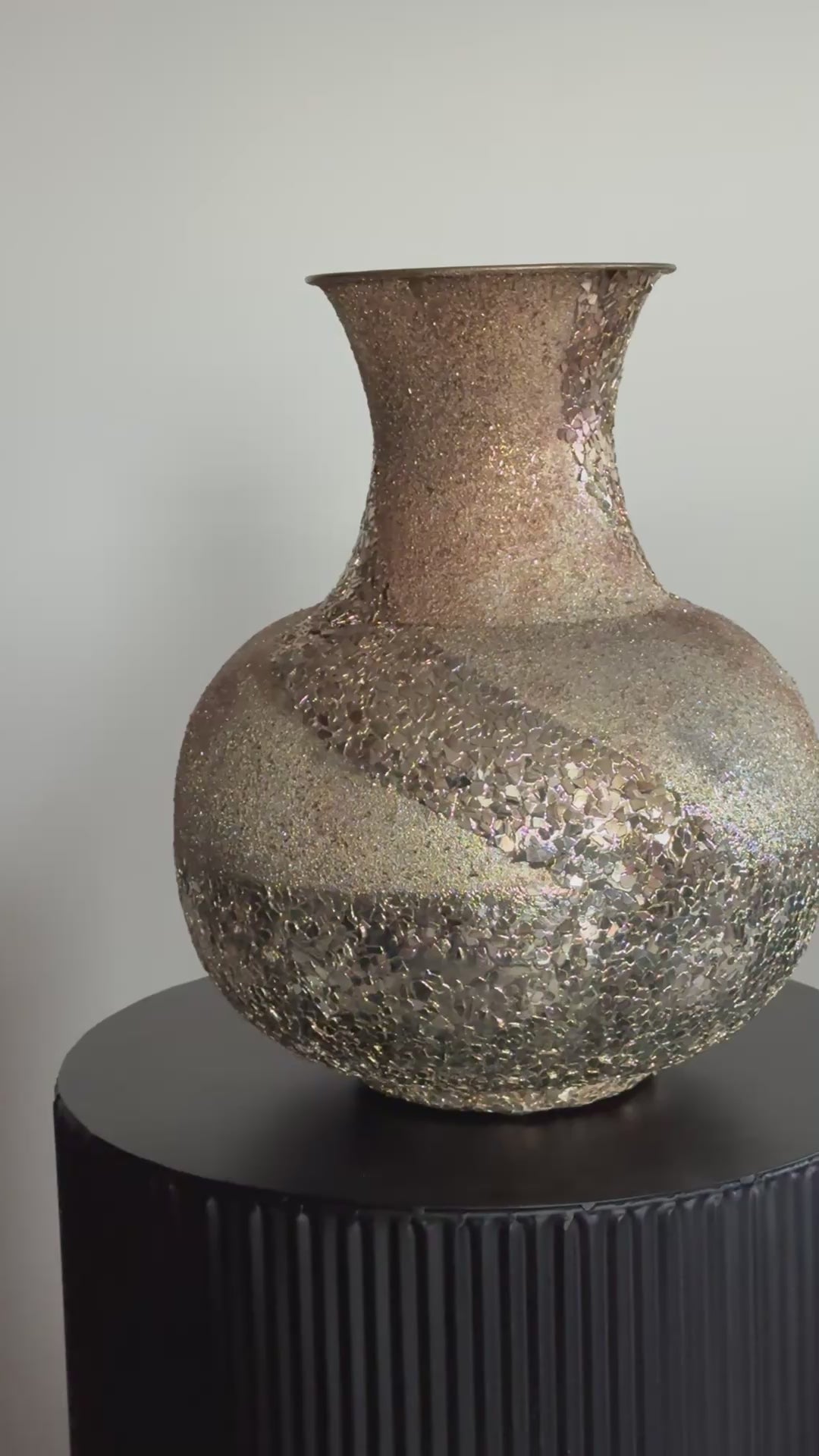 Gouden vaas voor kunstbloemen 34 cm hoog