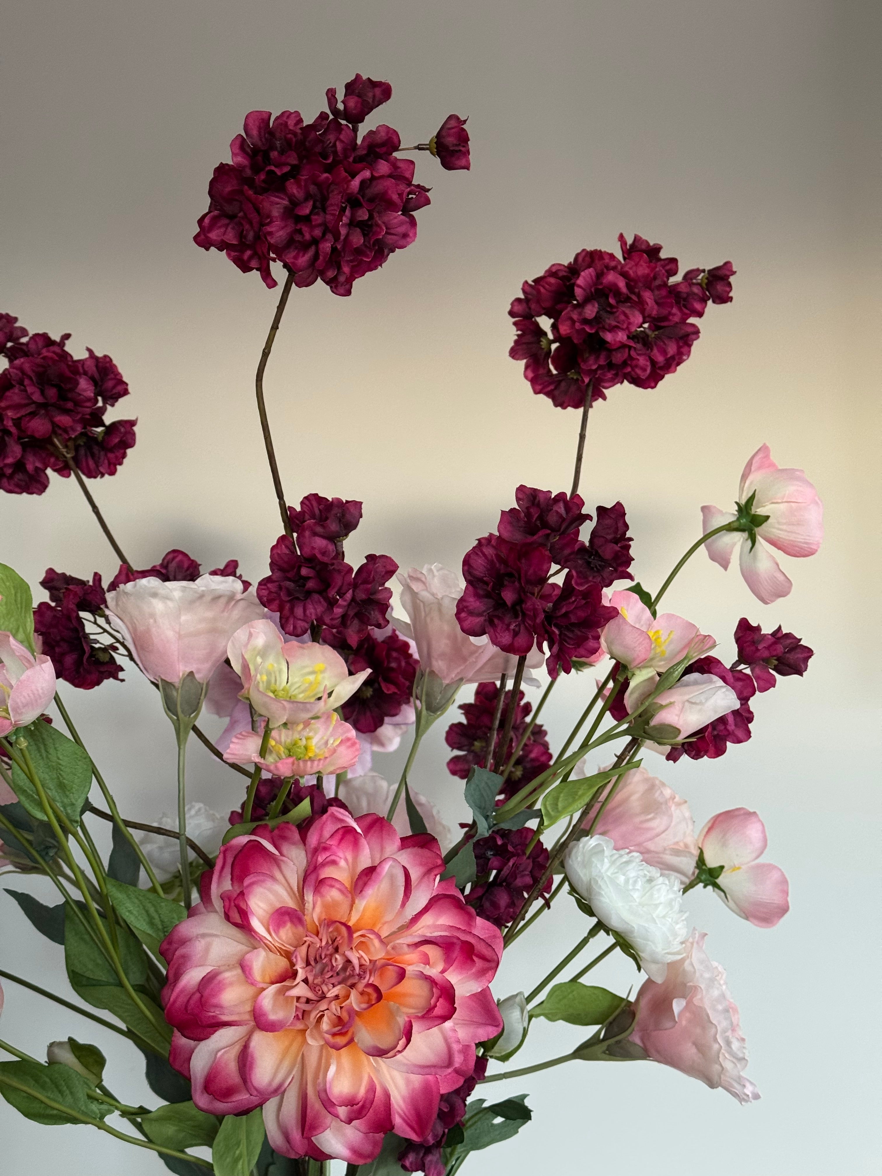 roze zijden boeket met bloesems silk ka close up