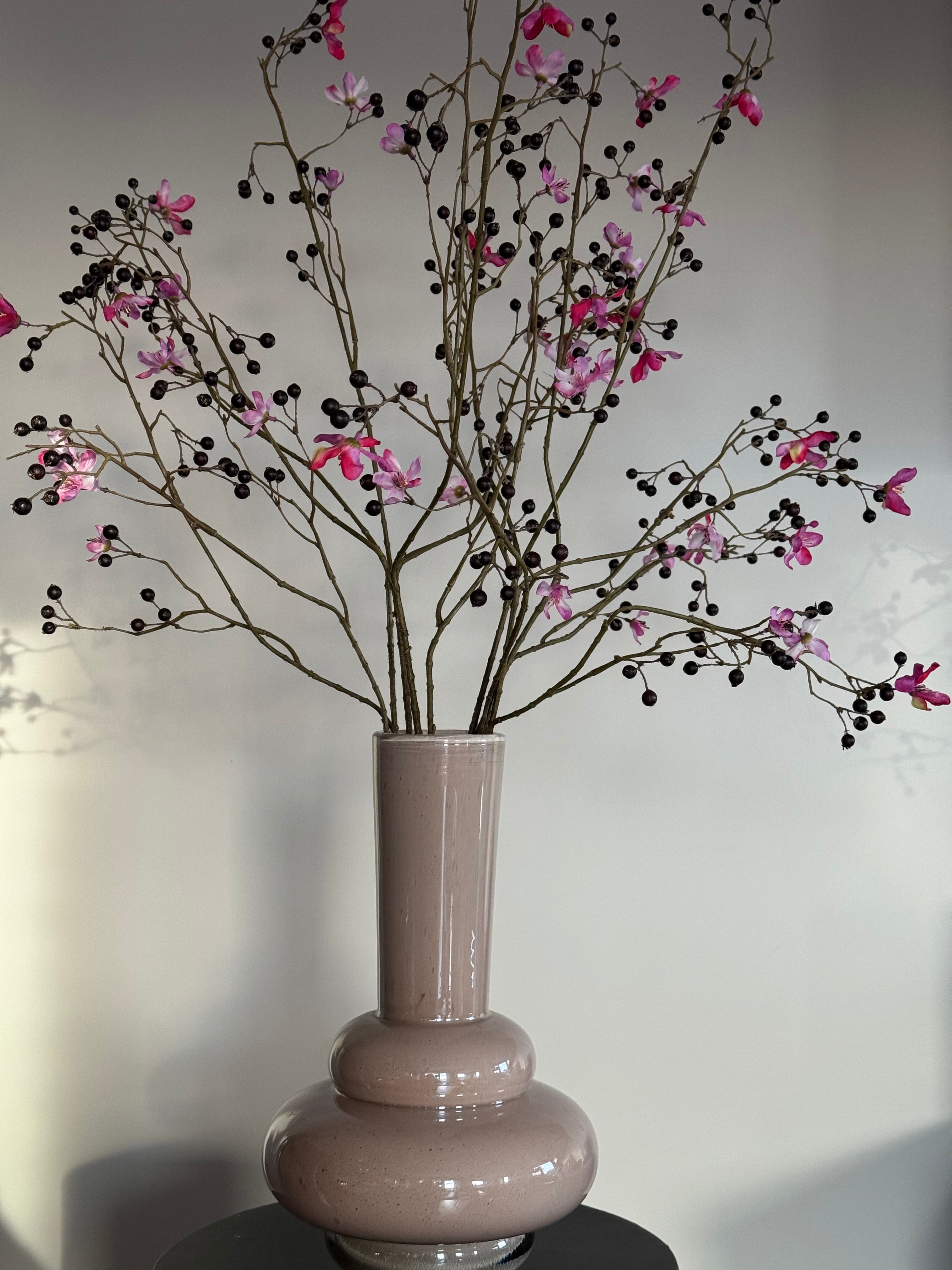 zijden boeket besjestakken silk-ka donker roze 2